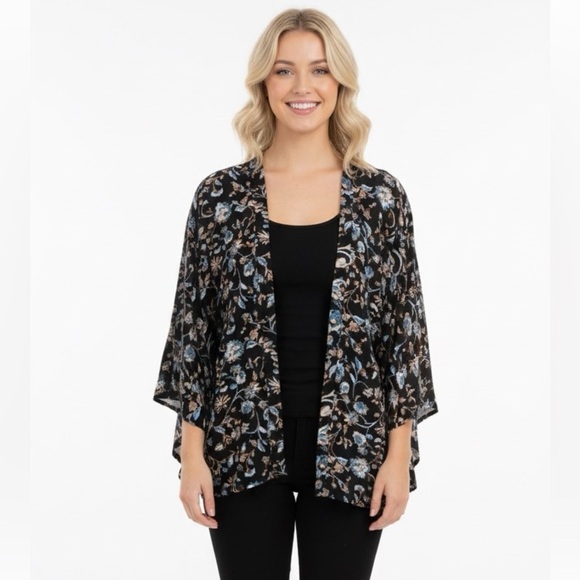 sim & sam Tops - Sim & Sam black floral kimono top size small